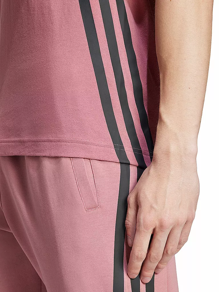 ADIDAS | T-shirt da uomo Future Icons a 3 strisce | Rosa