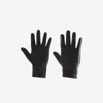 Ein Paar schwarze Handschuhe mit einem Logo und einem gepunkteten Griffmuster am Zeigefinger, dargestellt vor einem schlichten weißen Hintergrund.