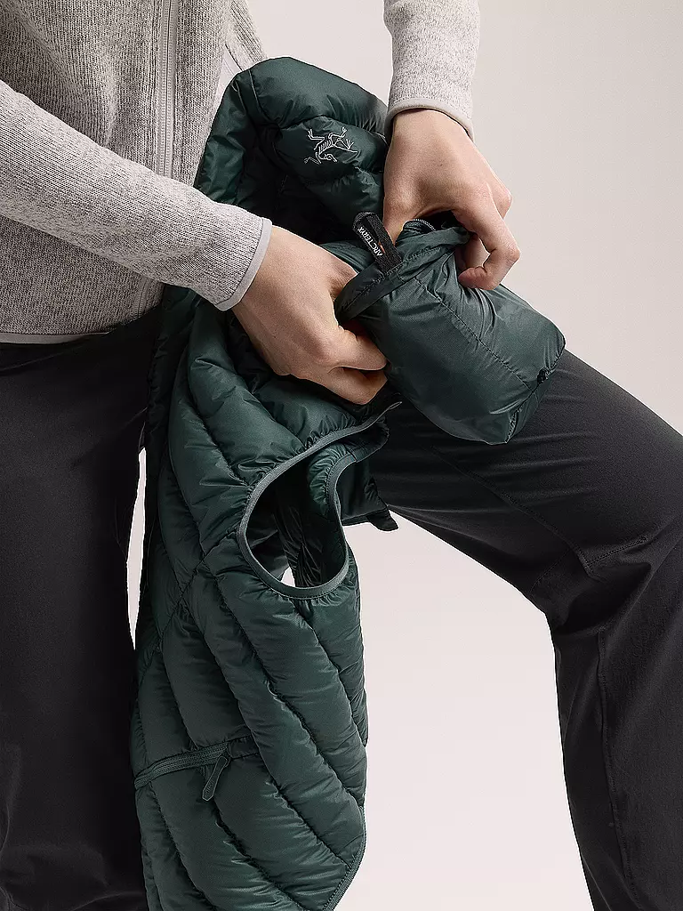 ARCTERYX | Damen Isoweste Cerium Down | Verde