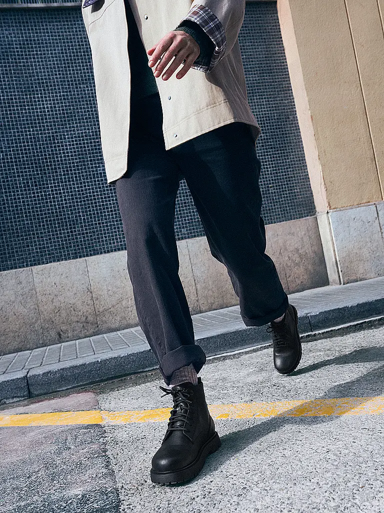 BIRKENSTOCK | Stivali da uomo Highwood con lacci impermeabili |