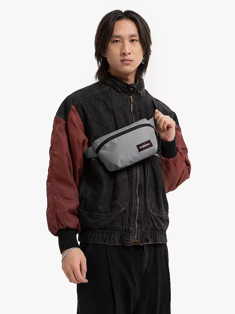 EASTPAK | Marsupio Sommar 4L | Grigio chiaro