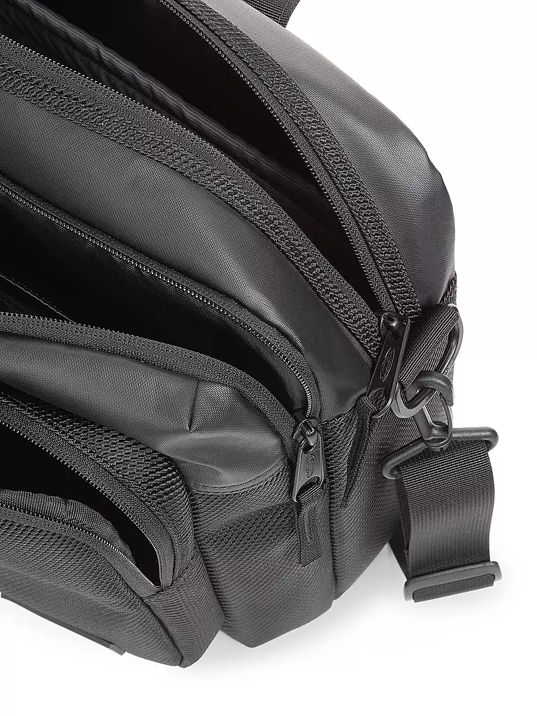 EASTPAK | Reisegepäck Sheldan 18L | Nero