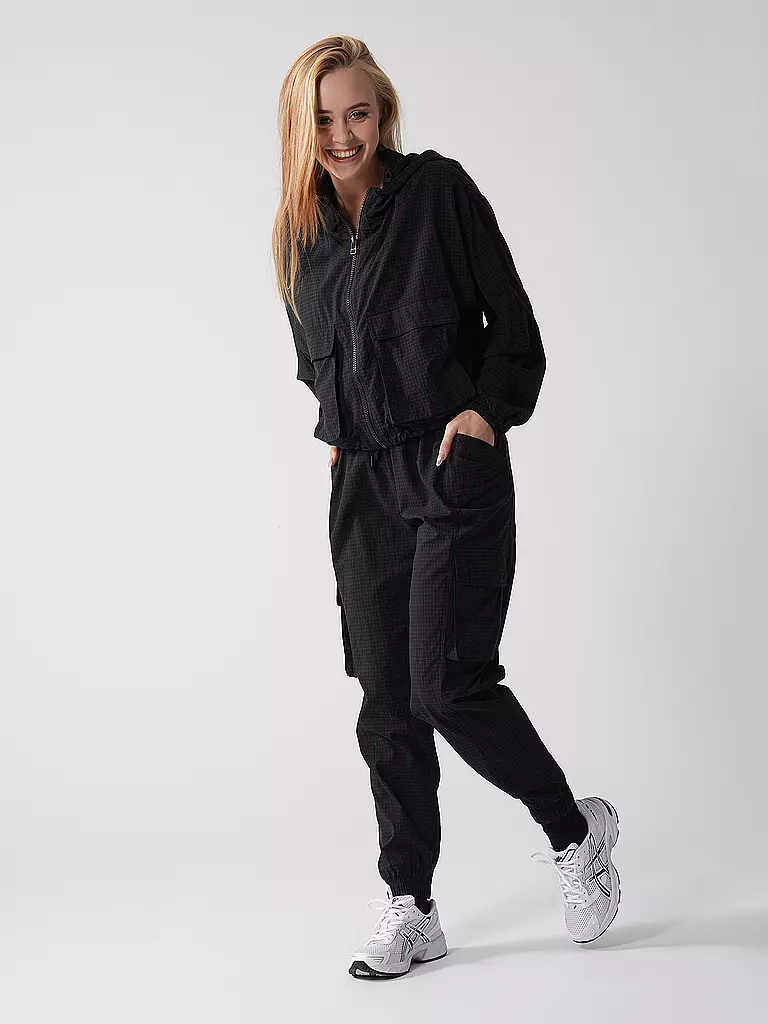 FABLETICS | Damen Fitnessjacke Cargo Ripstop  | Nero