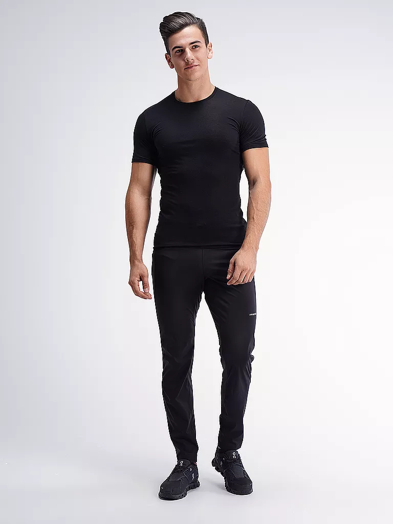 ICEBREAKER | Maglietta funzionale da uomo Anatomica Crewe BF 150 | Nero