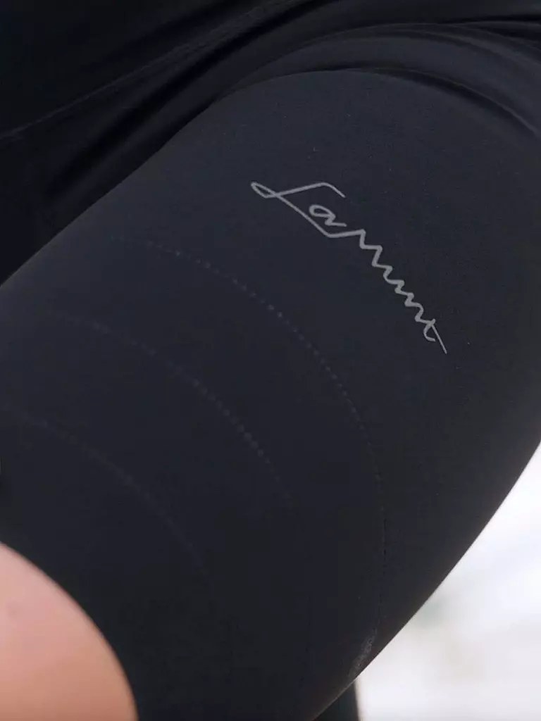 LAMUNT | Short da donna Lisa Tailor |