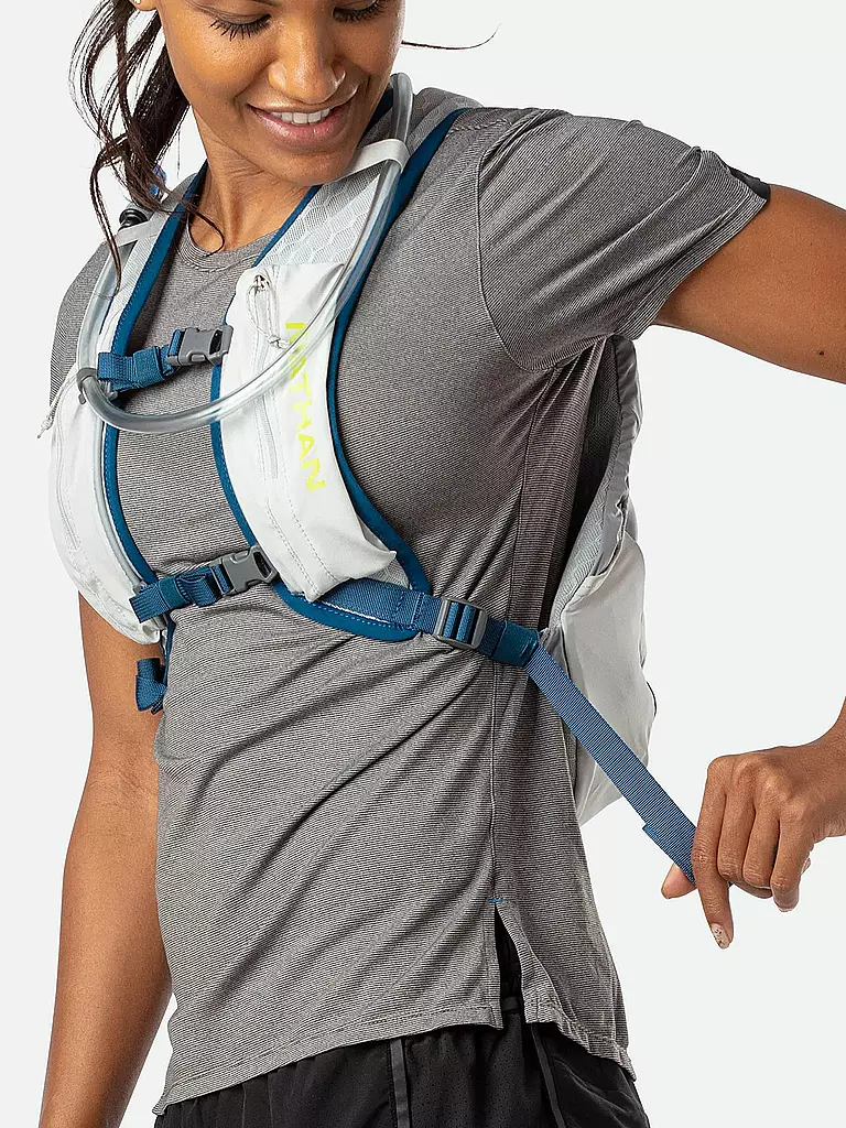 NATHAN | Trinkrucksack Crossover Pack 5L inkl. 1,5L Blase | Grigio