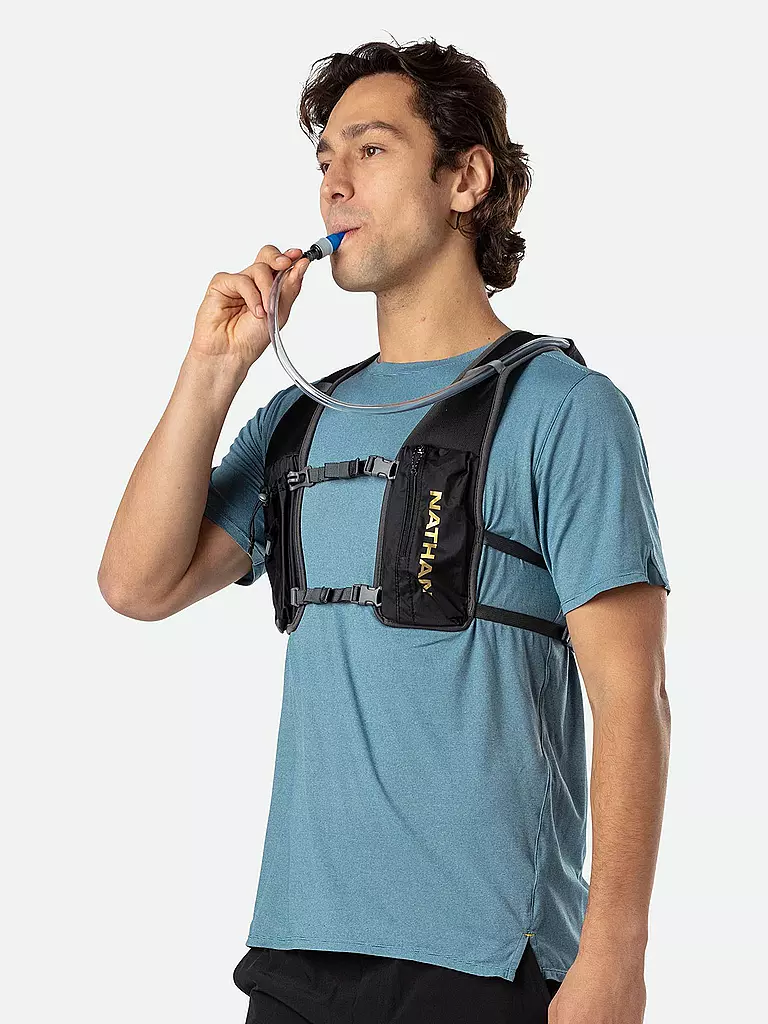 NATHAN | Trinkrucksack Quickstart 4L inkl. 1,5L Blase | Nero