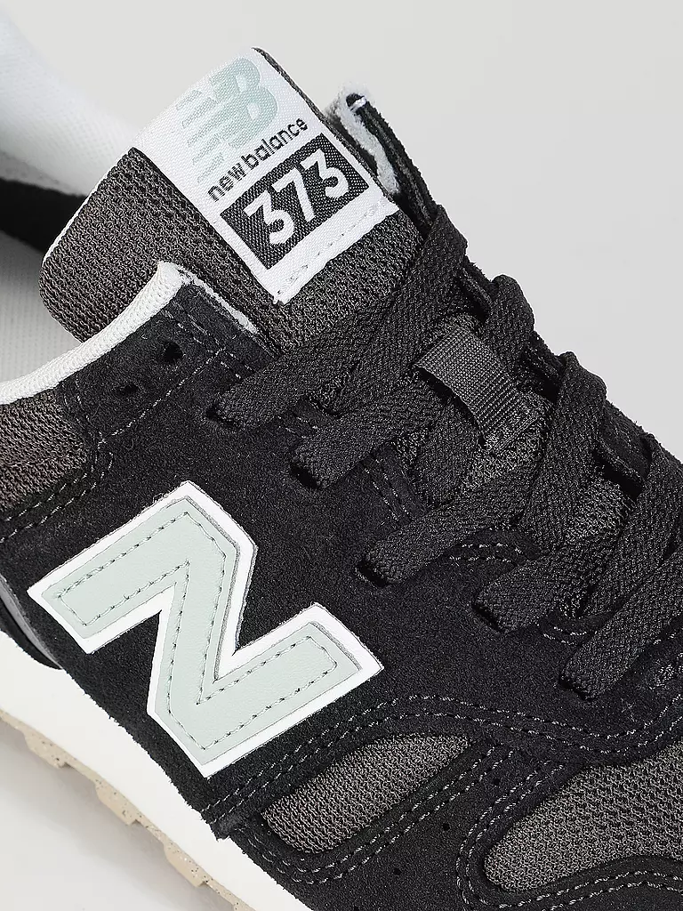 NEW BALANCE | Sneaker da donna 373v2 |