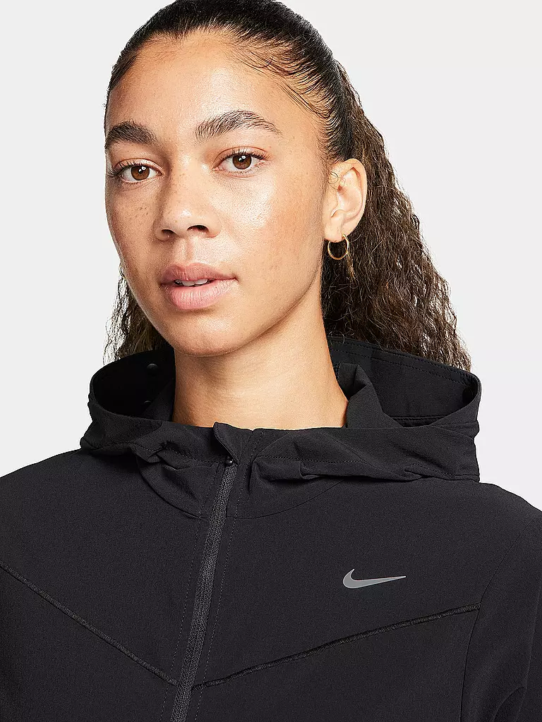 NIKE | Damen Jacke Swift UV | Nero