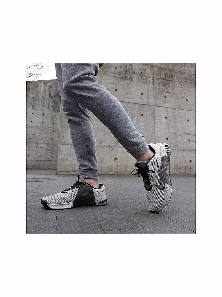 NIKE | Herren Fitnessschuhe Metcon 9 | Grigio