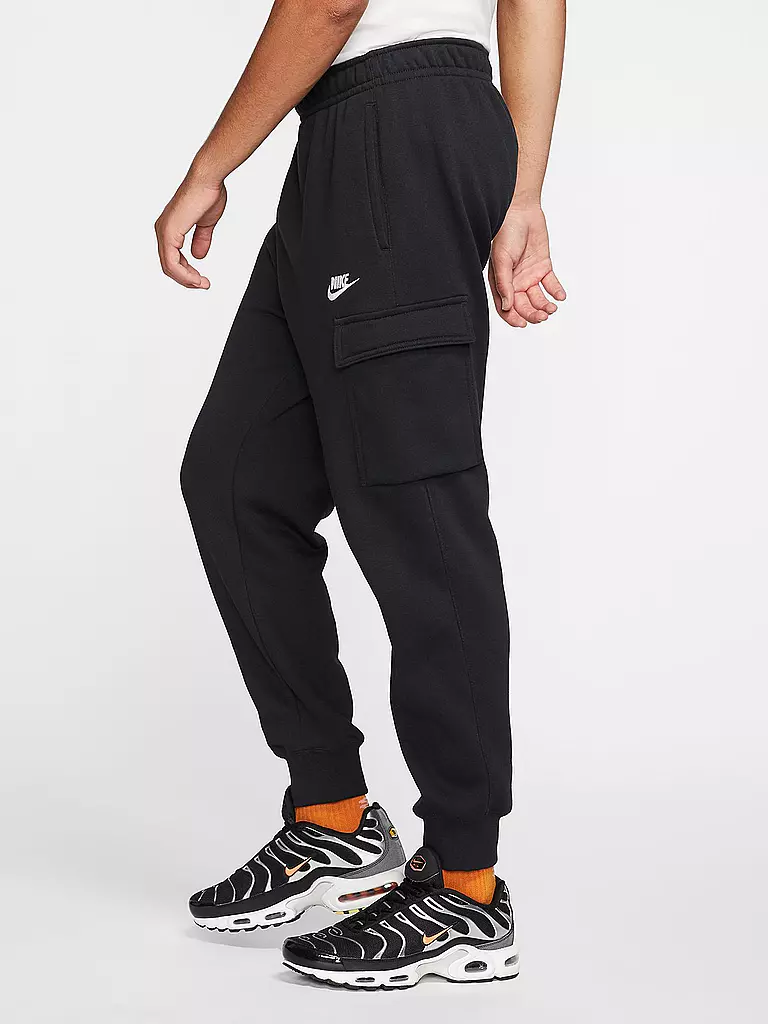 NIKE | Herren Jogginghose Sportswear Club Cagostyle | Nero
