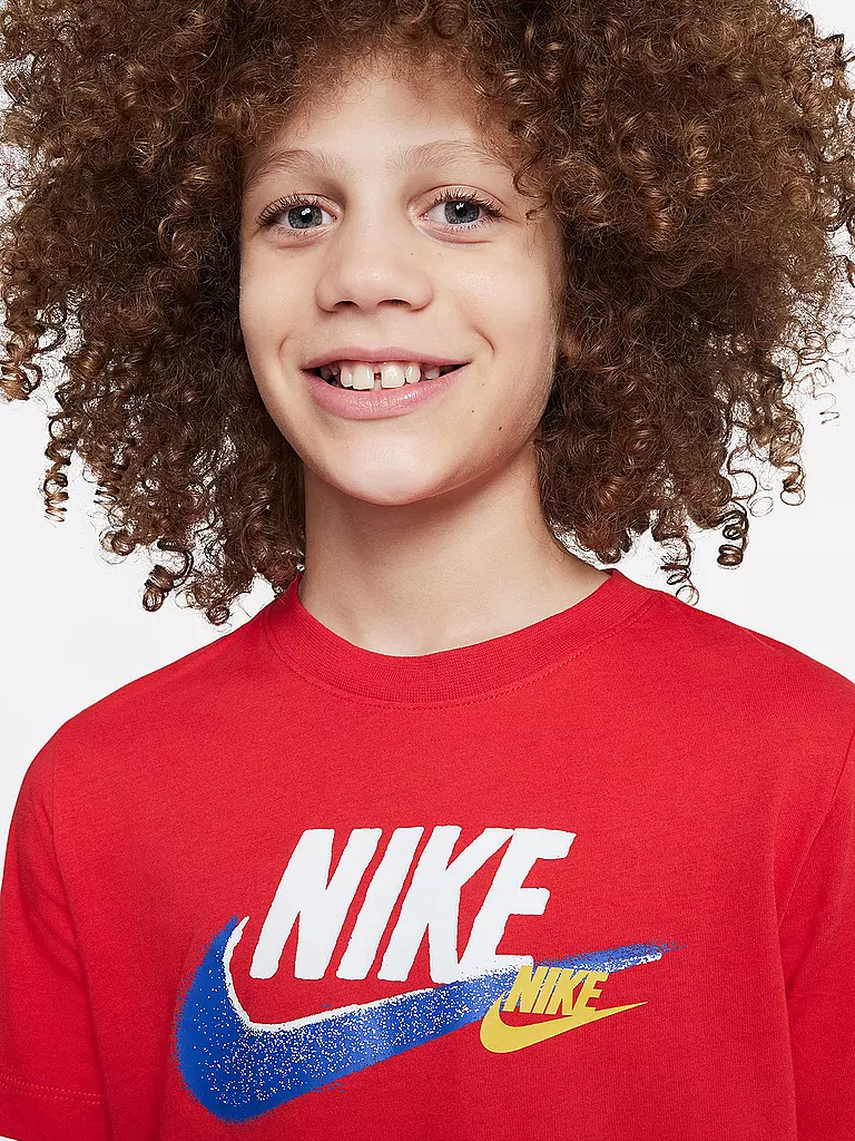 NIKE | Jungen T-Shirt Sportswear Standard Issue | Rosso