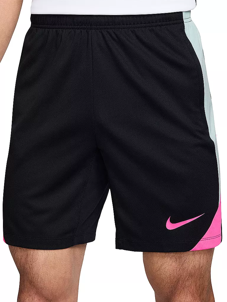 NIKE | Pantaloncini da calcio Strike da uomo | Nero