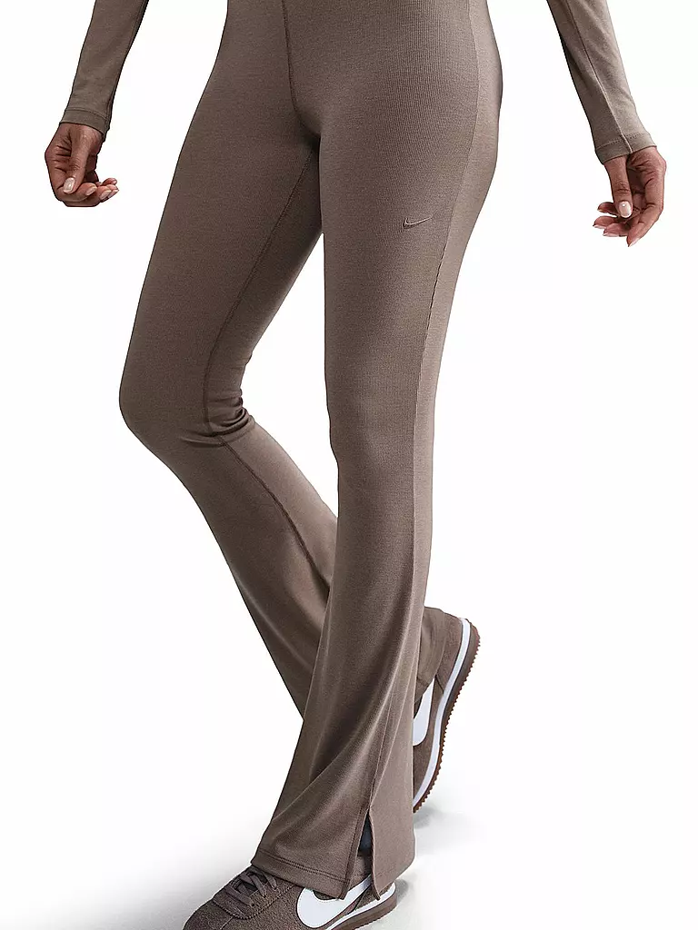 NIKE | Pantaloni da jogging da donna Sportswear Chill Knit | Marrone