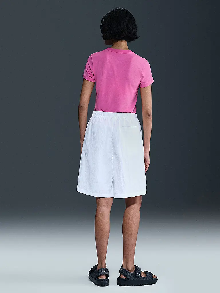 NIKE | T-shirt da donna Sportswear Chill Knit |