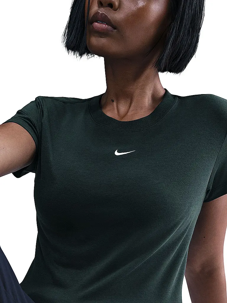 NIKE | T-shirt da donna Sportswear Chill Knit |