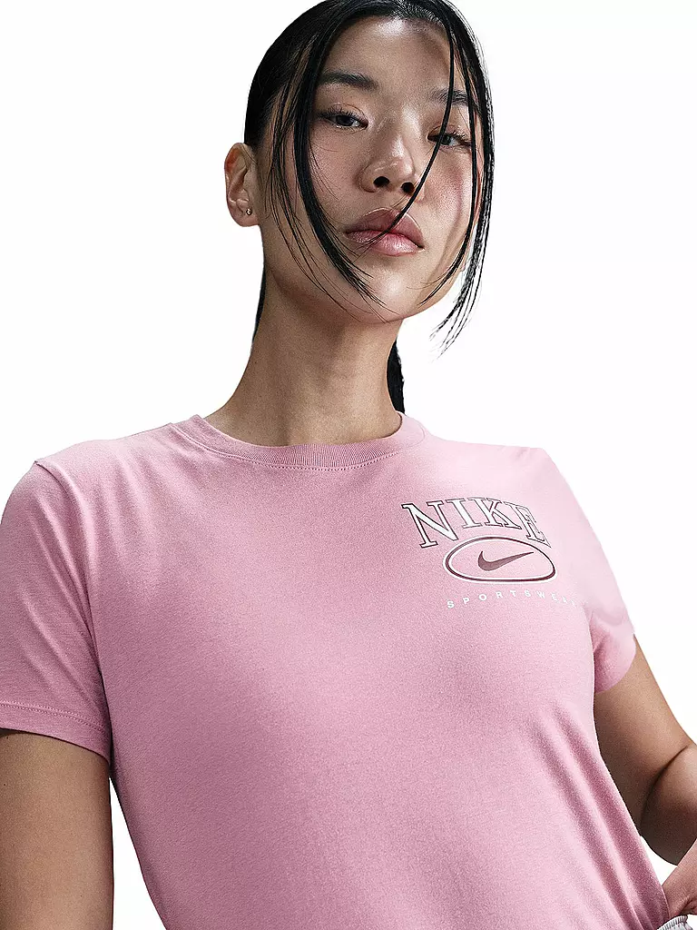 NIKE | T-shirt da donna Sportswear Club |