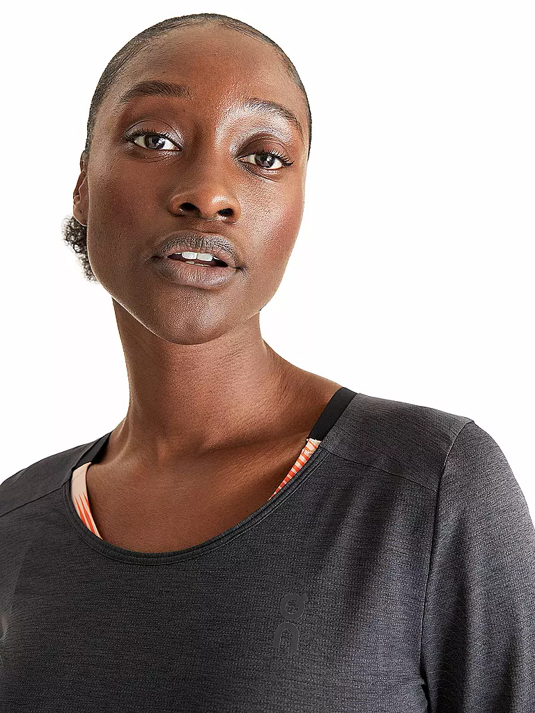ON | Damen Laufshirt Performance Long-T Lumos | Nero