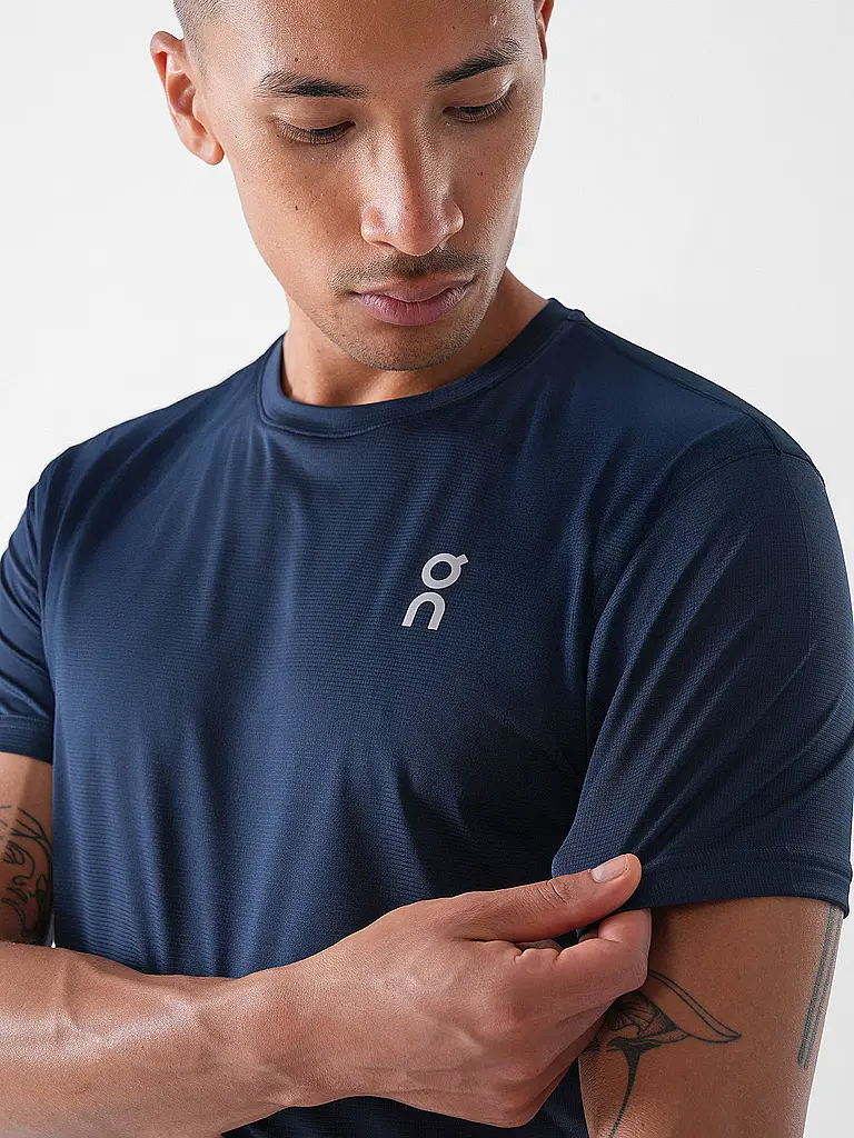 ON | Maglietta da running da uomo Core-T | Blu scuro