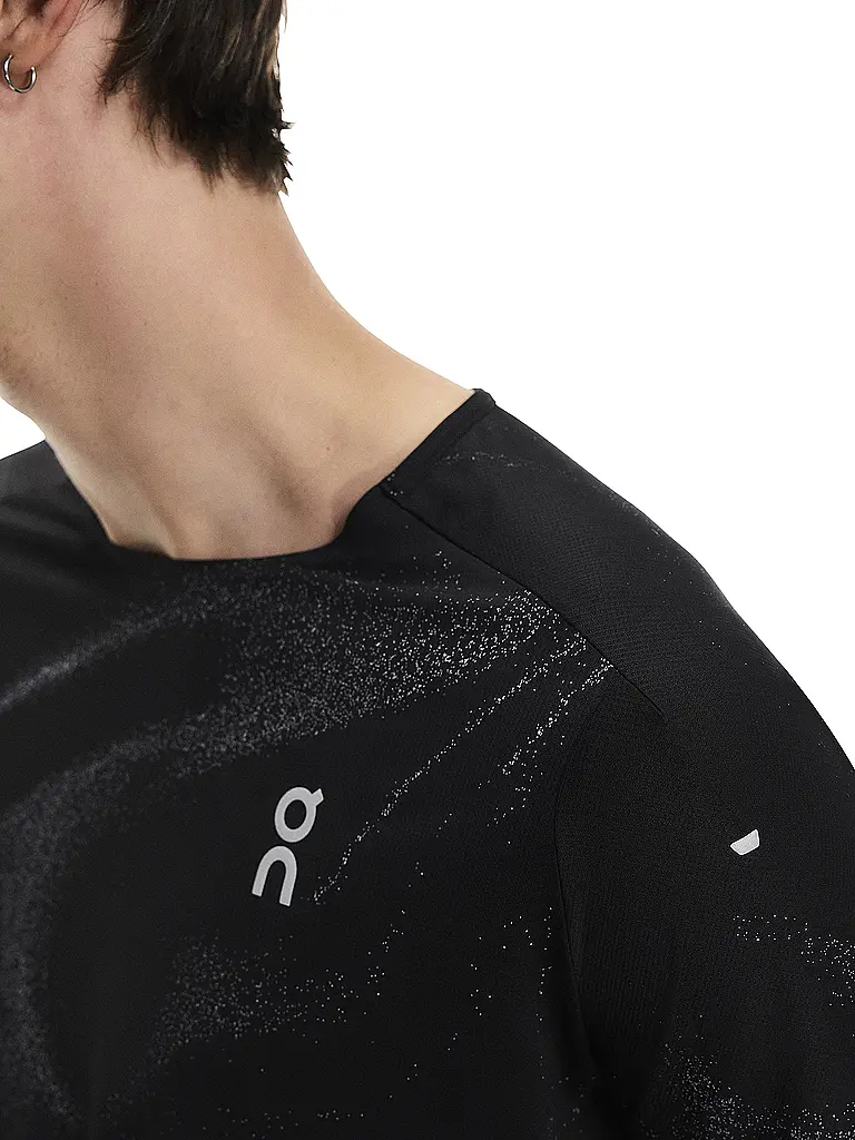 ON | Maglietta da running da uomo Performance-T Lumos | Nero