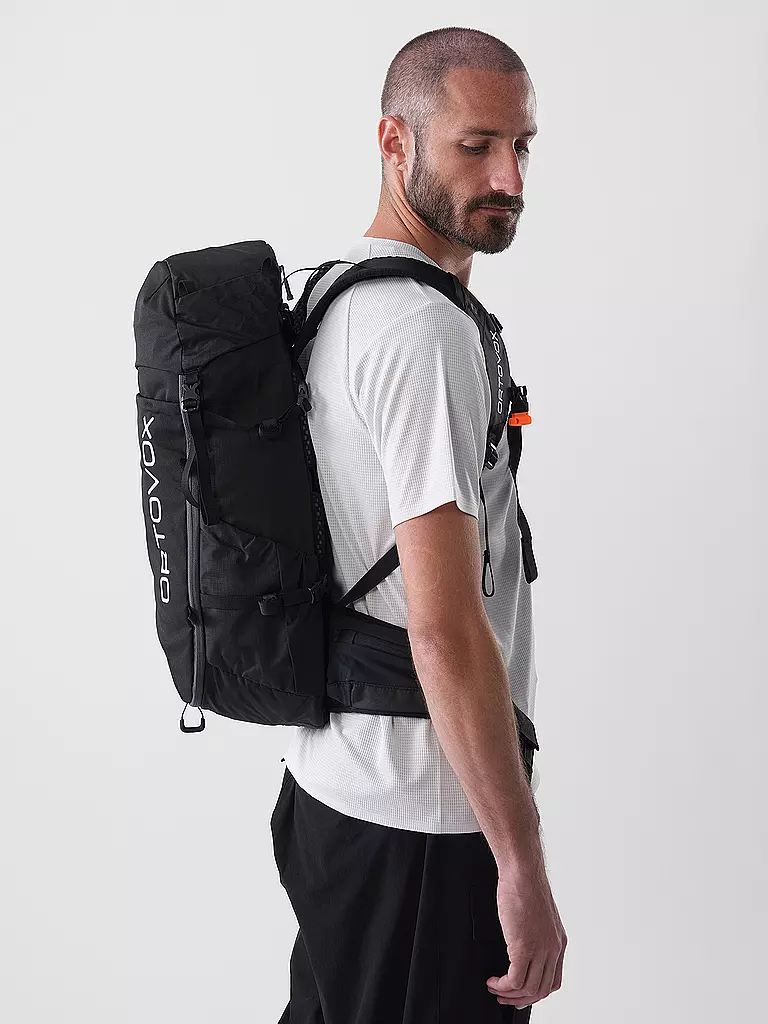 ORTOVOX | Zaino da trekking Traverse 28 S | Nero