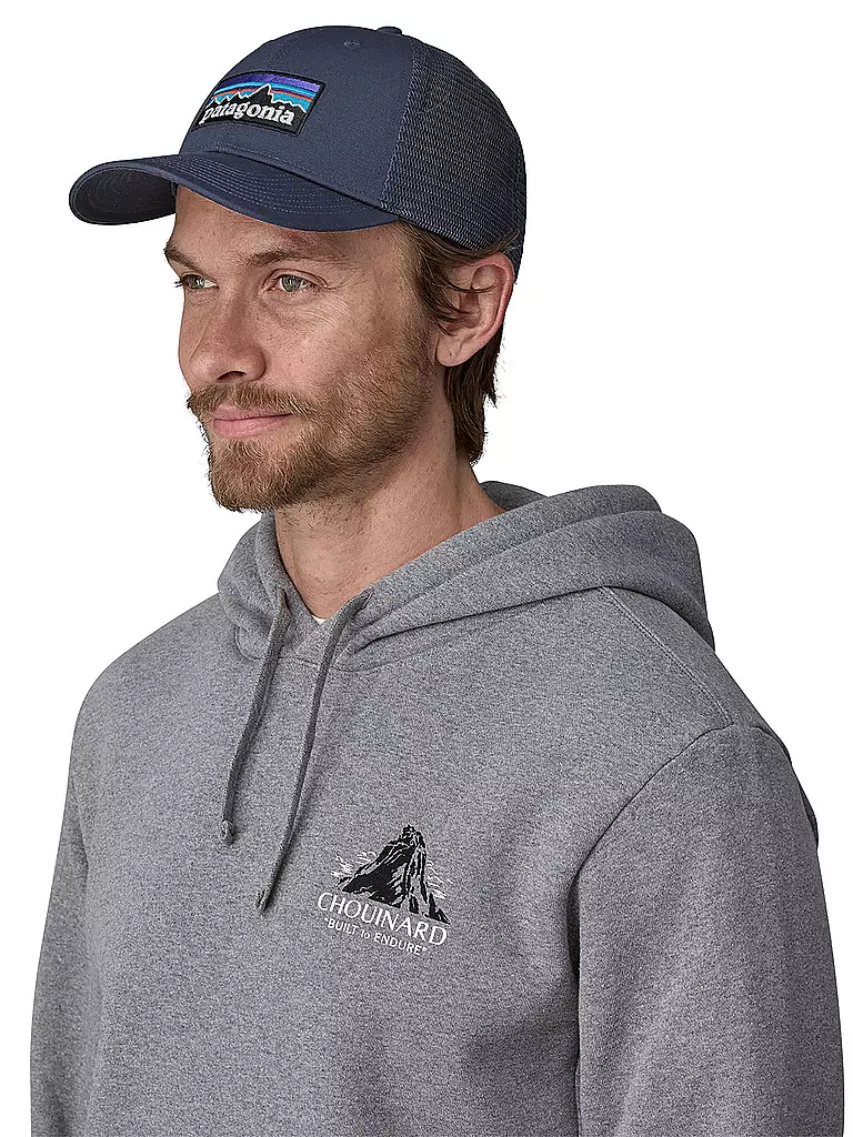 PATAGONIA | Cappellino P-6 Logo LoPro Trucker | Blu scuro