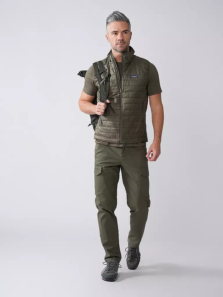 PATAGONIA | Gilet isolante da uomo Nano Puff® | Oliva