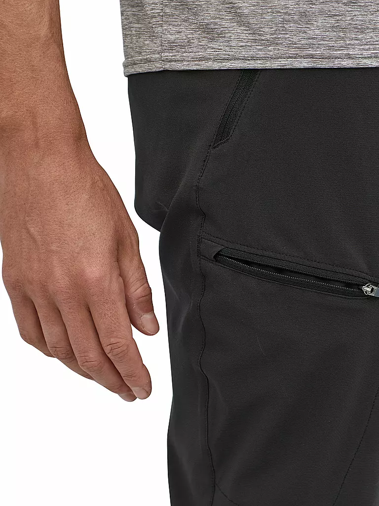 PATAGONIA | Herren Wanderhose Altvia Trail Regular | Nero