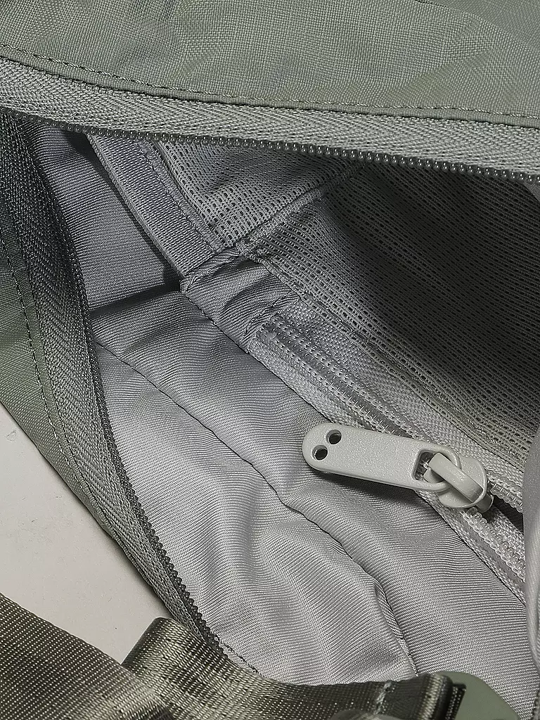 PINQPONQ | Borsa a tracolla Krumm Small 3,5L | Verde