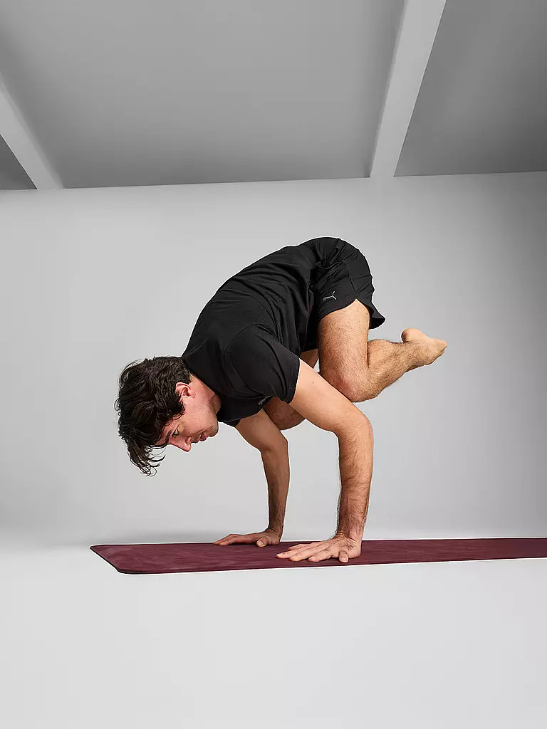 PUMA | Pantaloncini da fitness da uomo Cloudspun 6 pollici |