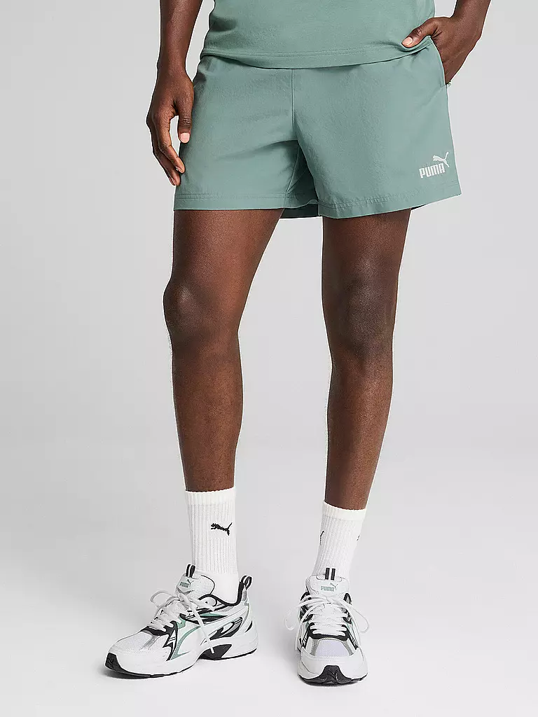 PUMA | Pantaloncini da fitness da uomo con nastro tessuto da 5 pollici |