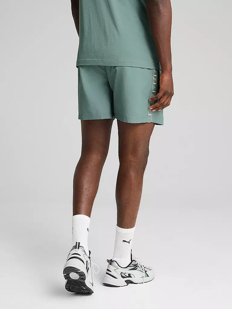 PUMA | Pantaloncini da fitness da uomo con nastro tessuto da 5 pollici |