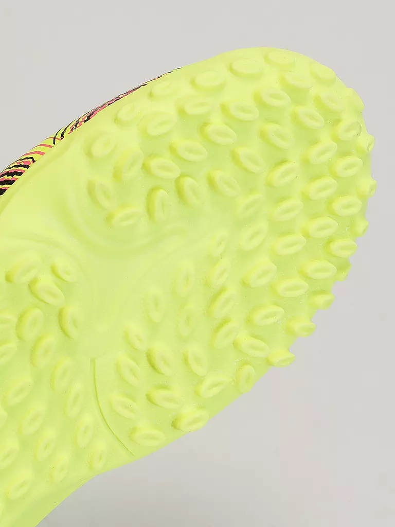 PUMA | Scarpe da calcio per bambini Future 8 Play TT Turf |