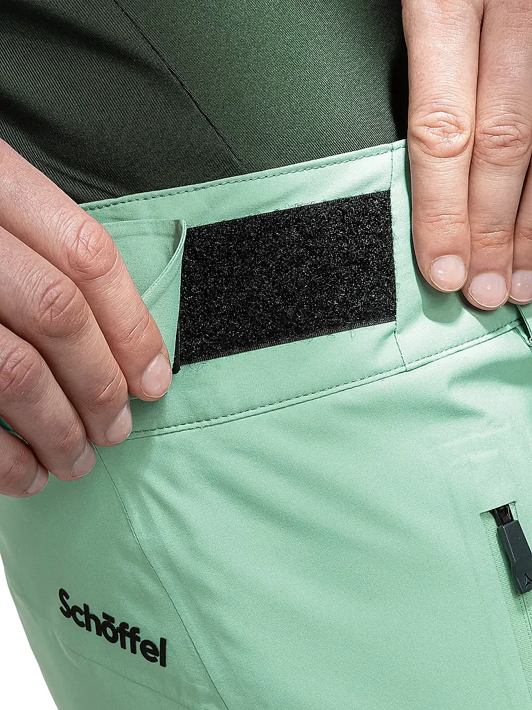 SCHÖFFEL | Damen Skihose Style Pine
Prodotto: Damen Skihose Style Pine
Marca: SCHÖFFEL
Colore: hellgrün
Categorie: Damen
Tag: Wasserfest
Materiale: Kunstfaser |