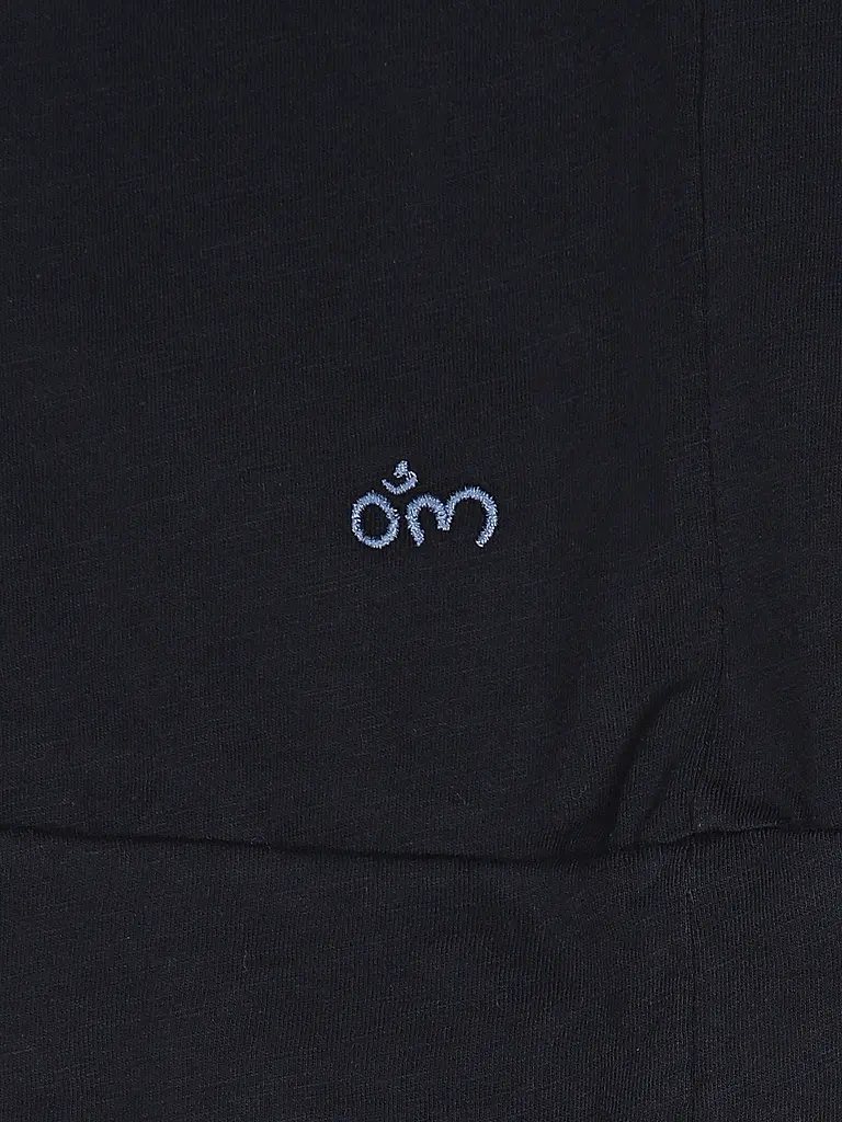 THE SPIRIT OF OM | Yogashirt Priya da donna | 