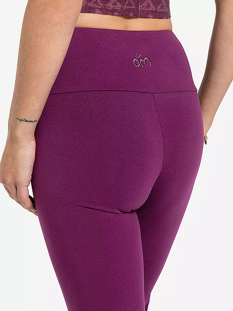 THE SPIRIT OF OM | Yogatight Basic Satya Viola da donna |