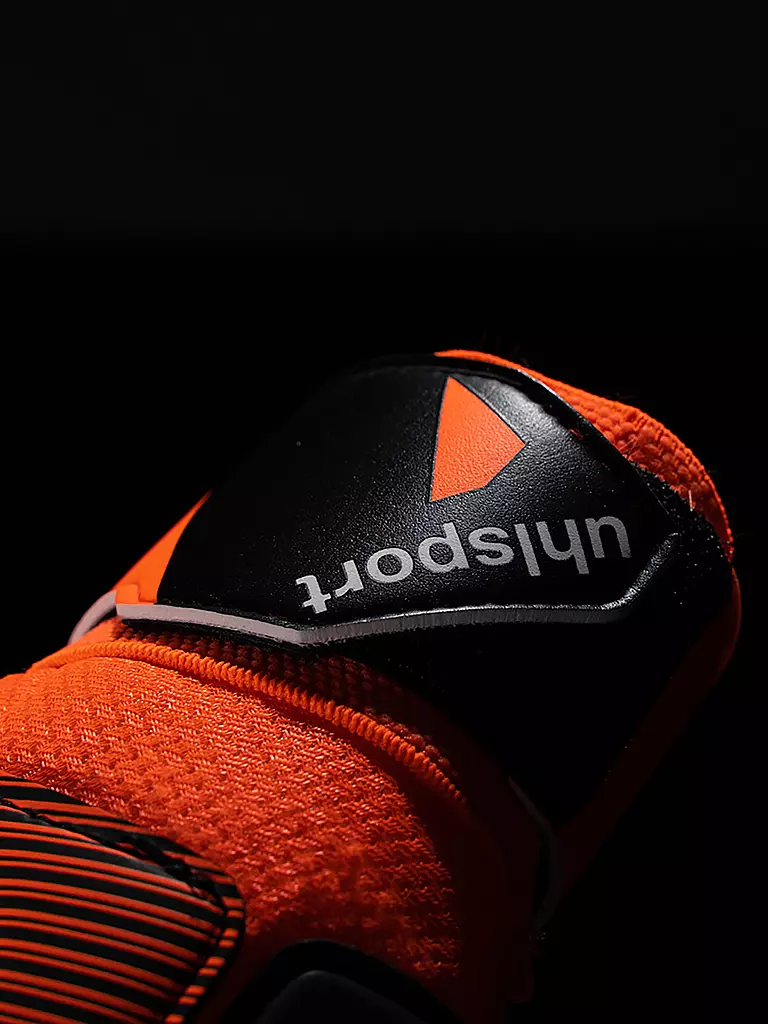 UHLSPORT | Guanti da portiere Soft Resist+ Flex Frame |