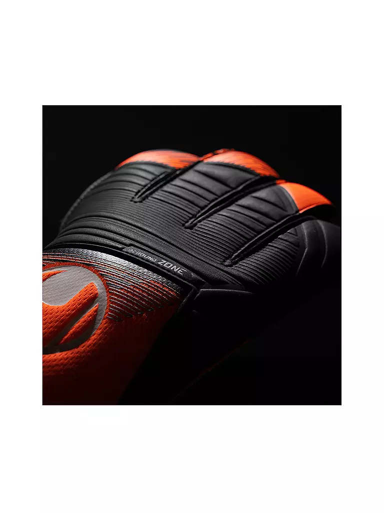 UHLSPORT | Guanti da portiere Soft Resist+ |