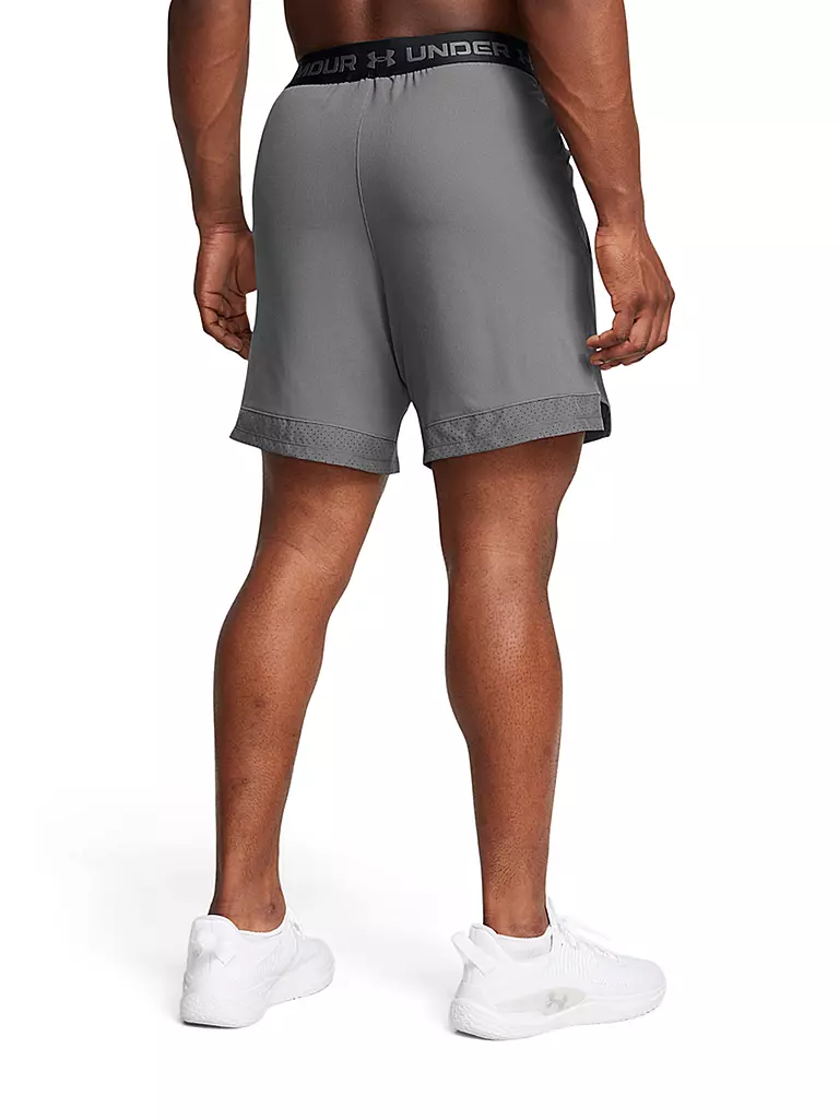 UNDER ARMOUR | Pantaloncini da fitness da uomo UA Vanish 15 cm |